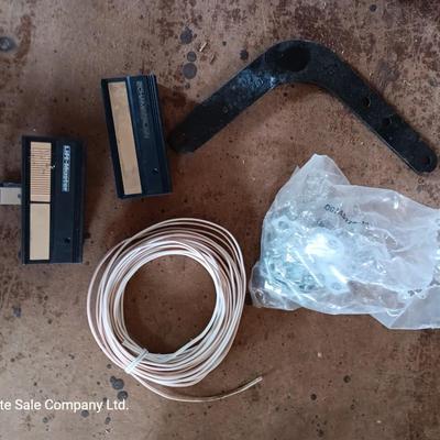 Chamberlain Garage door opener -model 700WHC