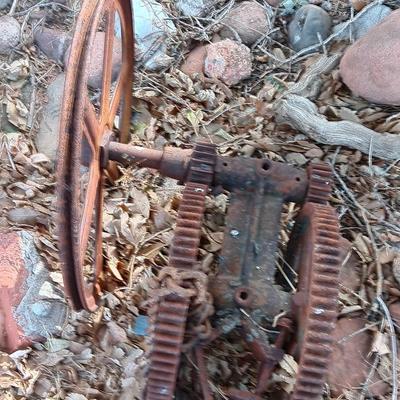 Yard art Gears for yard art or constructing art