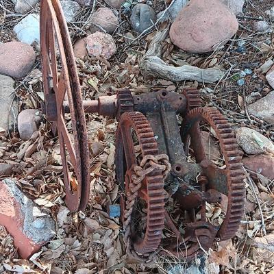 Yard art Gears for yard art or constructing art