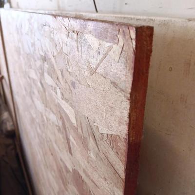 1 full sheet of OSB and partial sheets of OSB and plywood