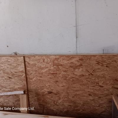 1 full sheet of OSB and partial sheets of OSB and plywood