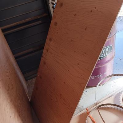 1 full sheet of OSB and partial sheets of OSB and plywood