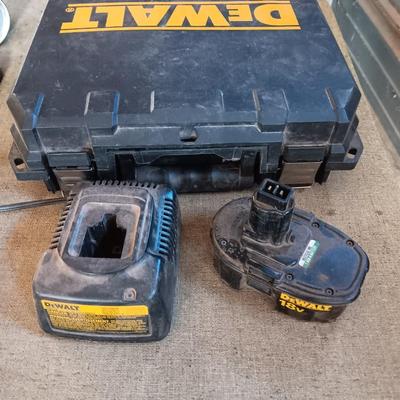 18 Volt Dewalt battery and charger with a drill case