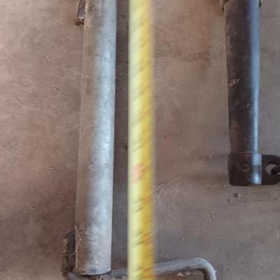 Antique steel single tree? with homemade pipe single tree or drawbar