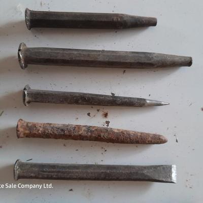 Assortment of chisels
