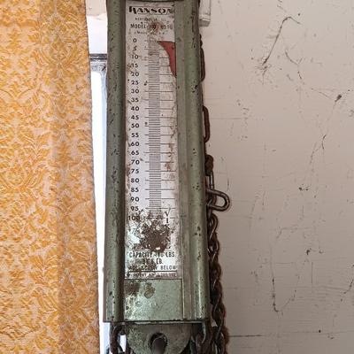 Hanson Viking hanging scale with some chain
