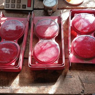 Electronic car horn and reflectors
