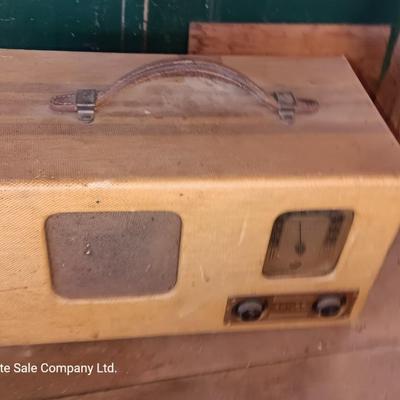Vintage Philco tube radio
