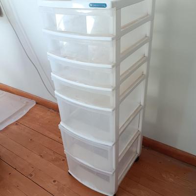 Tall 7 drawer plastic storage caddy