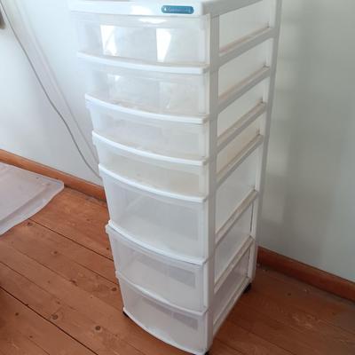 Tall 7 drawer plastic storage caddy