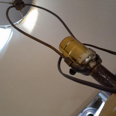 Vintage Yellow ceramic base table lamp