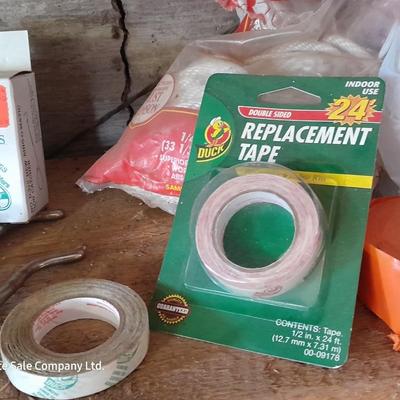 Assortment of mostly new home hardware
