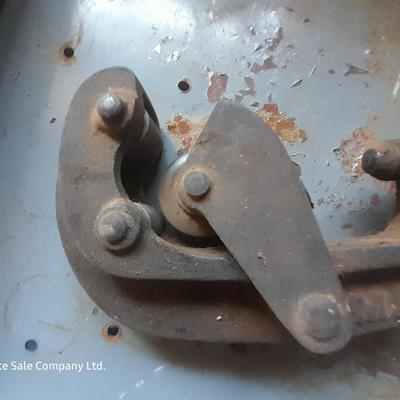 Vintage Mark No. 7 pipe cutter