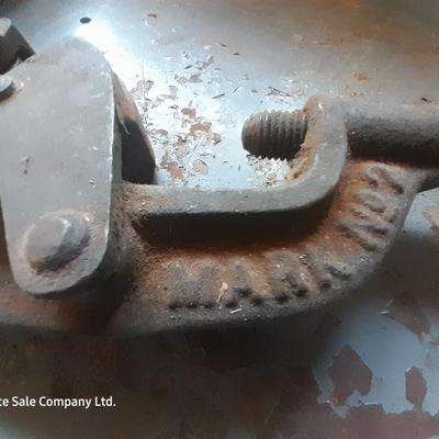 Vintage Mark No. 7 pipe cutter