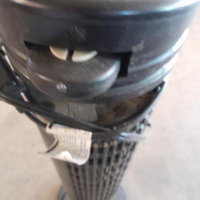 Holmes Multi speed oscillating tower fan