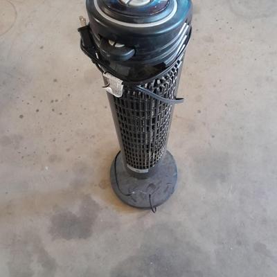 Holmes Multi speed oscillating tower fan