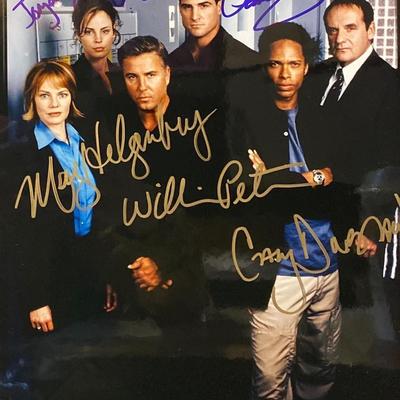 CSI: Crime Scene Investigation Cast Signed Photo