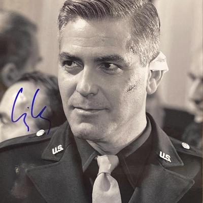 The Good German George Clooney Signed Movie Photo. GFA Authenticated