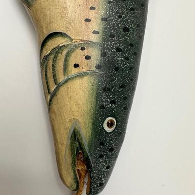 18†Carved Wood Fish Decor