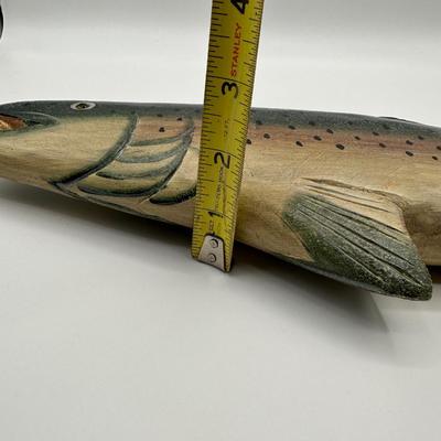 18†Carved Wood Fish Decor