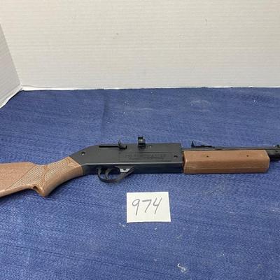 Crosman 760 BB/Pellet Gun