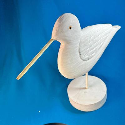 RUSTIC CARVED WHITE SEAGULL FIGURE
