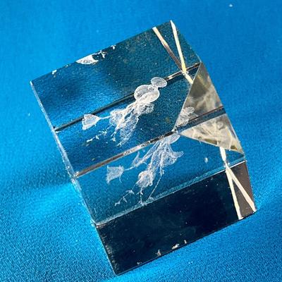 GLASS CUBE WITH ETCHED FLOWER INSIDE