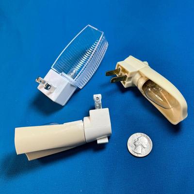 GROUP OF 3 NIGHT LIGHTS- 2 HAVE SWITCHES, ONE HAS A SENSOR