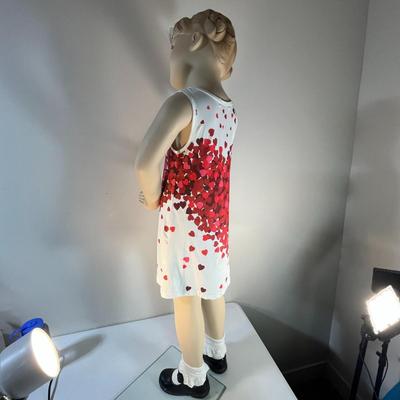 LITTLE GIRL MANNEQUIN WITH MOLDED HAIR, REAL EYELASHES