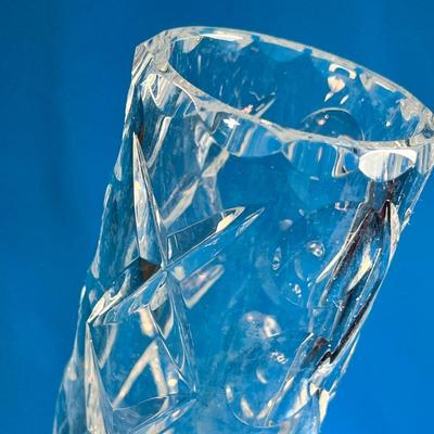 CUT LEAD CRYSTAL BUD VASE