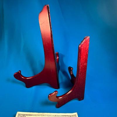 PAIR OF CHERRY WOOD PLATE HOLDERS, ONE 10" TALL, ONE 7-1/2" TALL