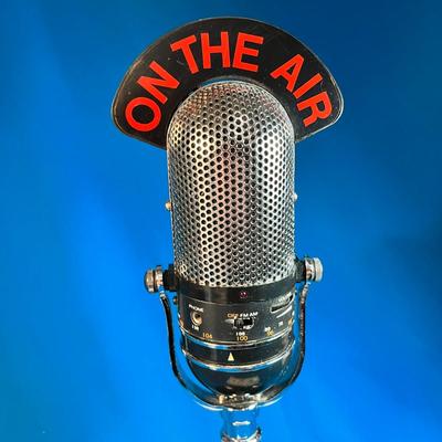 **STOP! RADIO STOPPED WORKING! COOL "ON THE AIR" MICROPHONE NOVELTY RADIO