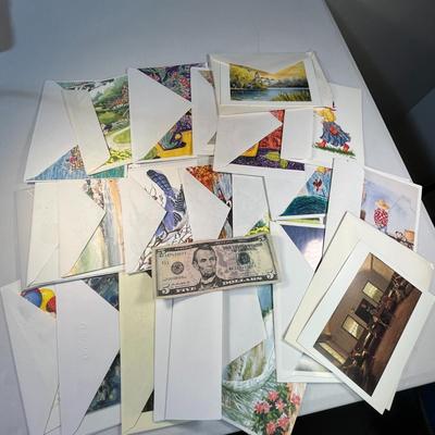 ASSORTMENT OF 24 GREETING/NOTE CARDS WITH ENVELOPES- BLANK INSIDE