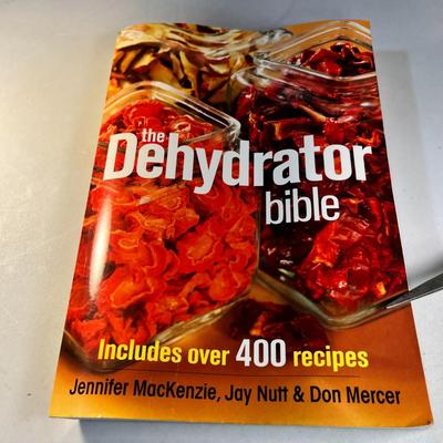 "THE DEHYDRATOR BIBLE" RECIPE BOOK