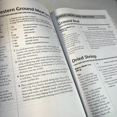 "THE DEHYDRATOR BIBLE" RECIPE BOOK