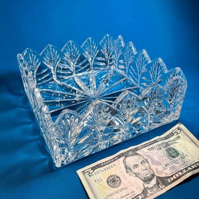 BEAUTIFUL SQUARE LEAD CRYSTAL DISH