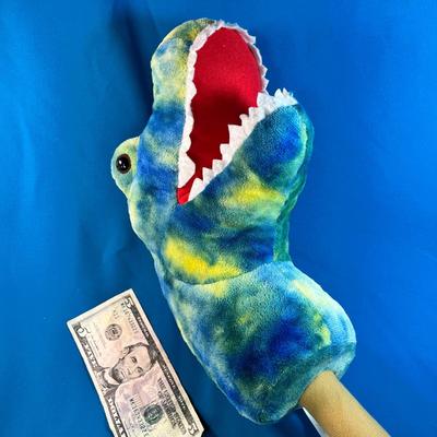 COLORFUL HOBBY HORSE DINOSAUR