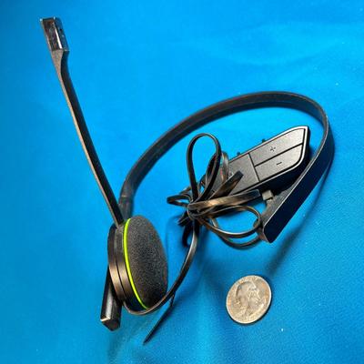 XBOX HEADSET WITH EARPHONE AND MICROPHONE