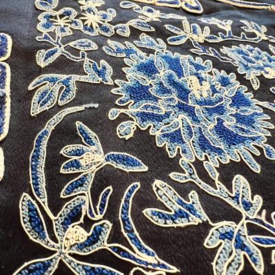 Vintage Lot Oriental Textiles - Tapestry, Silk Saree, Embroidered Silk