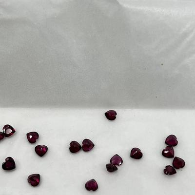 5 envelopes of faceted semo precious gemstones