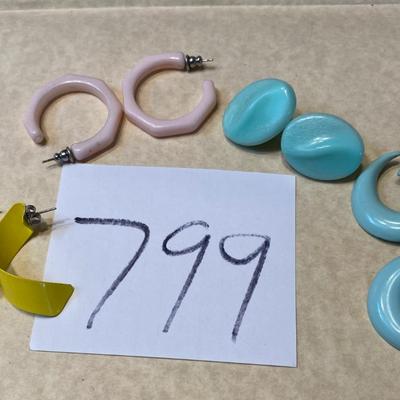 Pierced Earrings