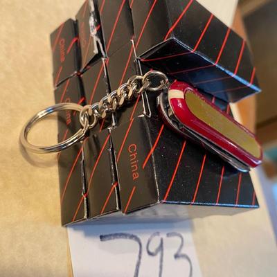 8 Keyring Knives