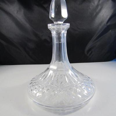 Beverage Decanter with Stopper