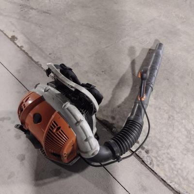 Commercial Stihl BR 600 Gas Powered Professional Backpack Blower (#18)