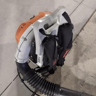 Commercial Stihl BR 600 Gas Powered Professional Backpack Blower (#23)