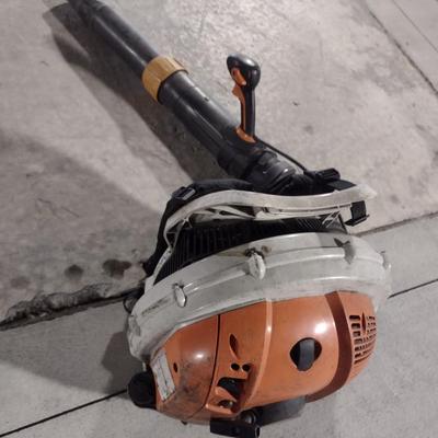 Commercial Stihl BR 700 Gas Powered Professional Backpack Blower (#24)