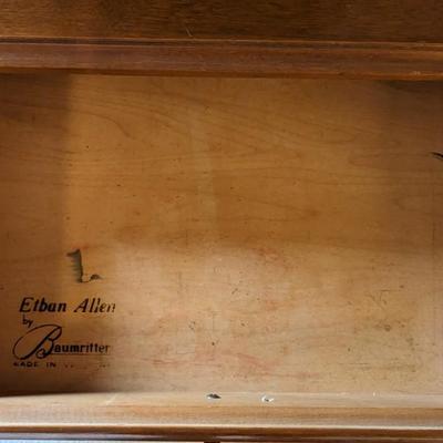 Ethan Allen Baumritter Hutch
