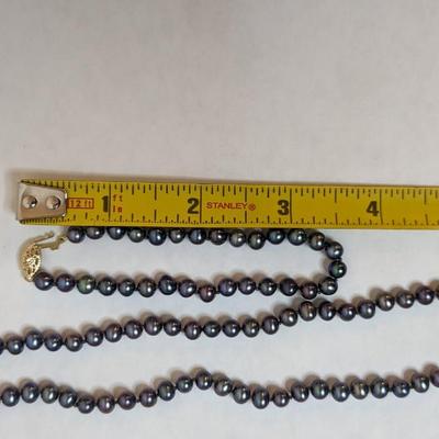 Black Pearl and 14K Gold Jewelry Set
