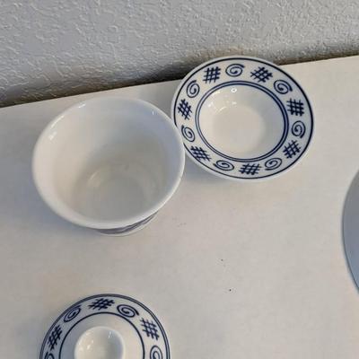 Delft and Adjacent Decorative Goods
