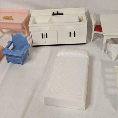 Dollhouse Furniture